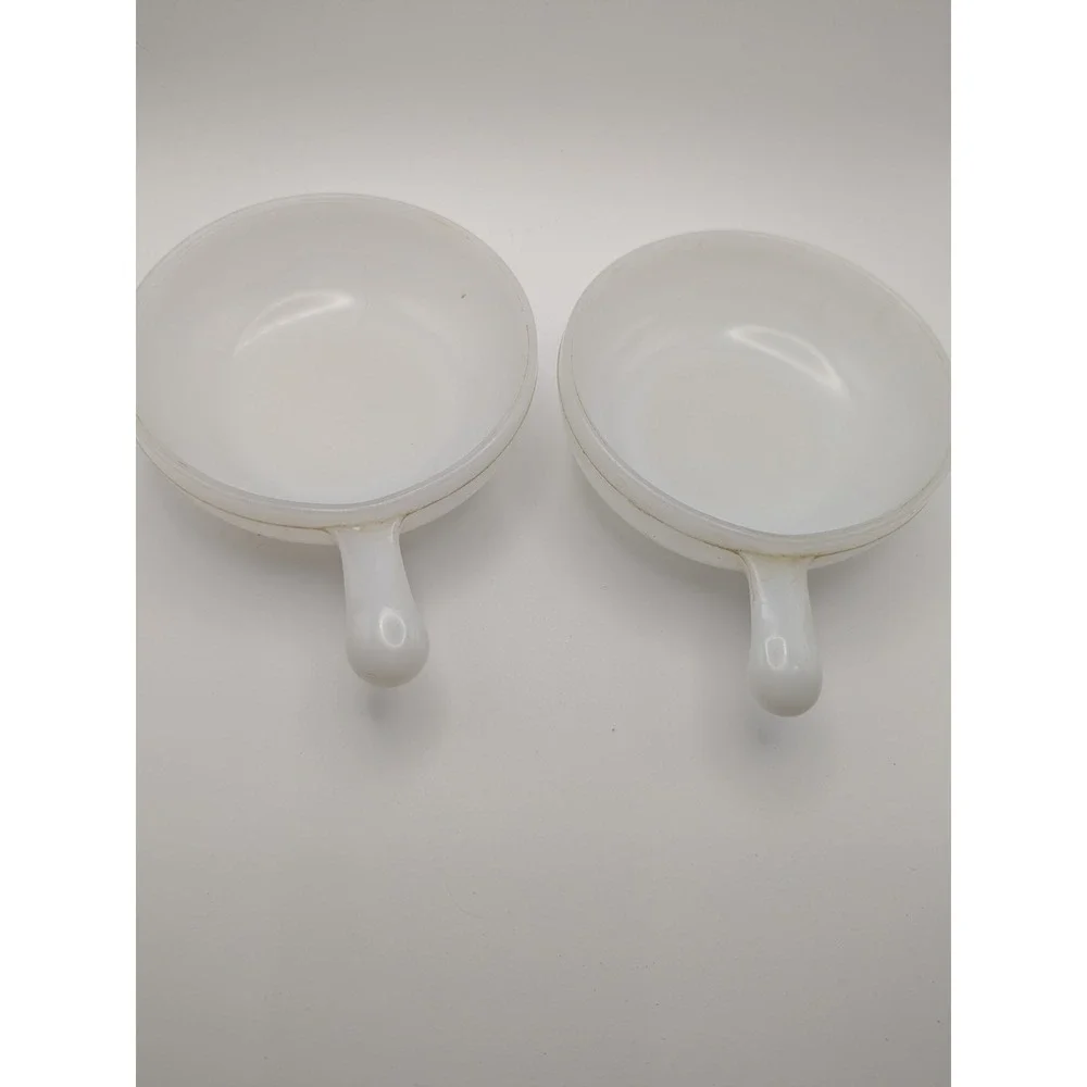 2 Vintage White‎ Milk Glass Scoop Soup Bowls with Handles Stackable Glasbake